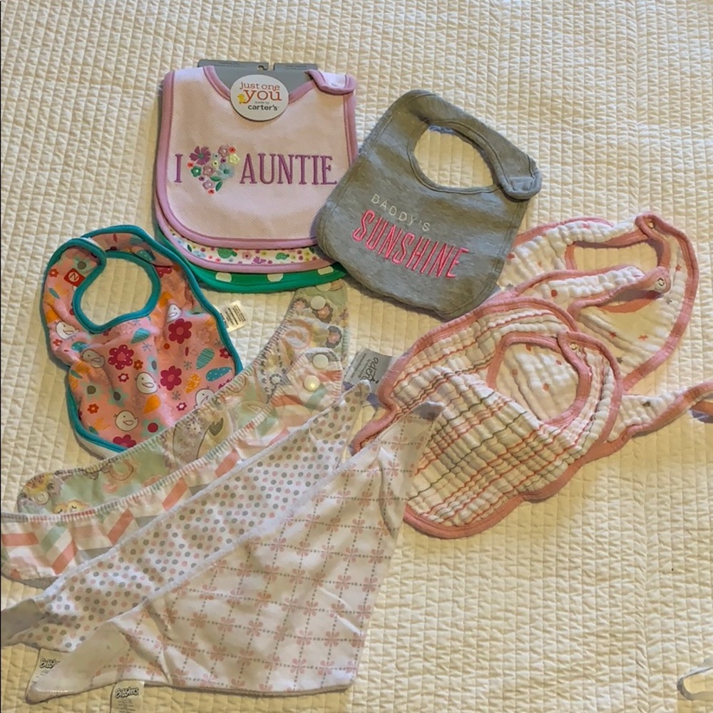 12 bibs. Gently used.